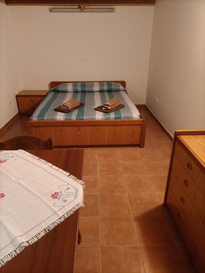 Casa Oasi Apartment Villa Cameroni Екстериор снимка